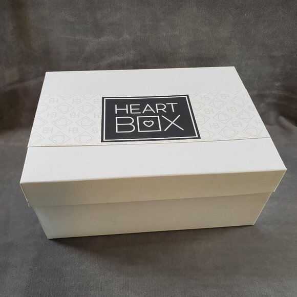 Build a Bear Workshop Heart Box Stuffed Bear & Candle Set Discontinued NEW - Picture 3 of 5